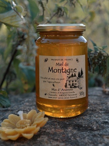 HERBORISTERIE:Green Land - le miel de montagne s'avère être : Un merveilleux  complément de votre alimentation🍯👌 🐝 Il est obtenu à partir d'herbes de  montagne « non polluées », c'est-à-dire qu'il est